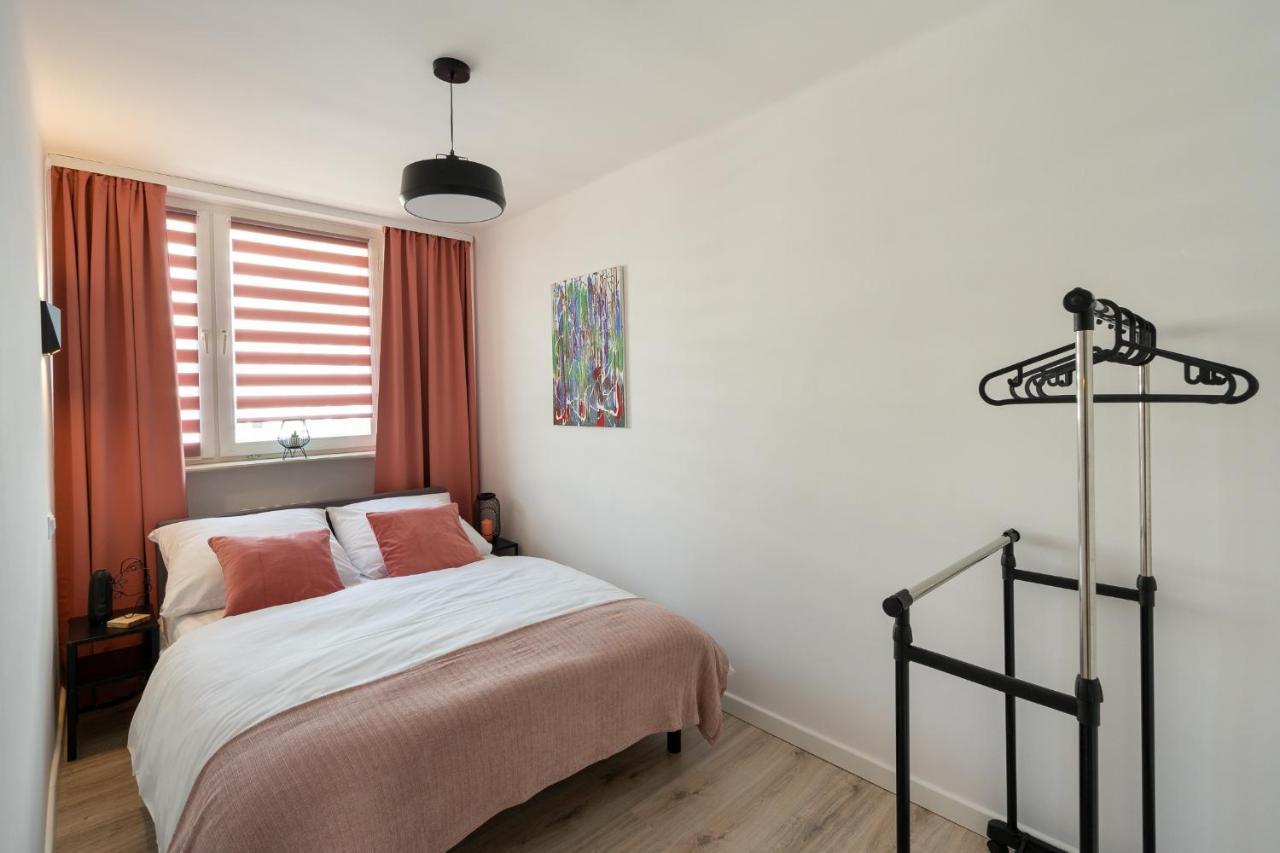 Staymoovers - Ladne Mieszkanie W Poblizu Energylandii - Parking Zator Esterno foto